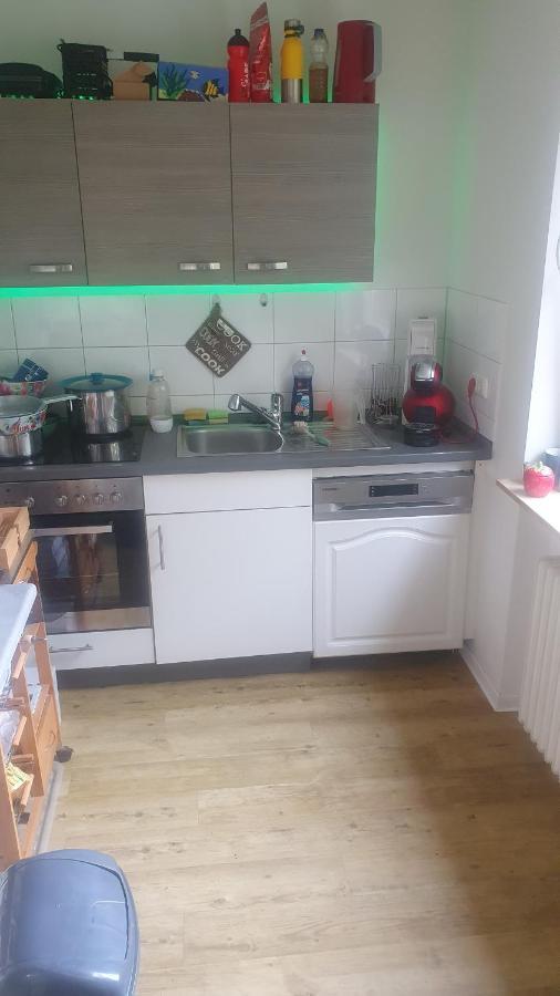 Privatzimmer In St. Juergen, Gute Anbindung Zentral Lubeck Bagian luar foto